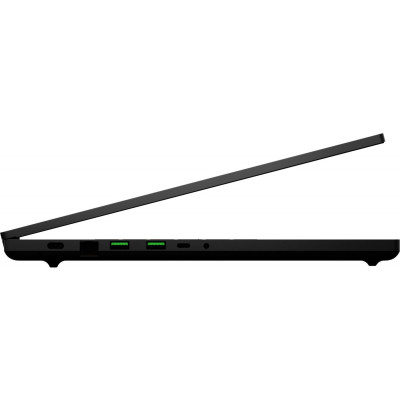 Razer Blade 17 (RZ09-0423PED3-R3E1)