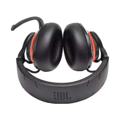 JBL Quantum 810