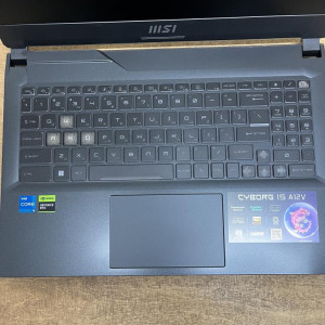 MSI Cyborg 15 A12VF (2023-2024)
