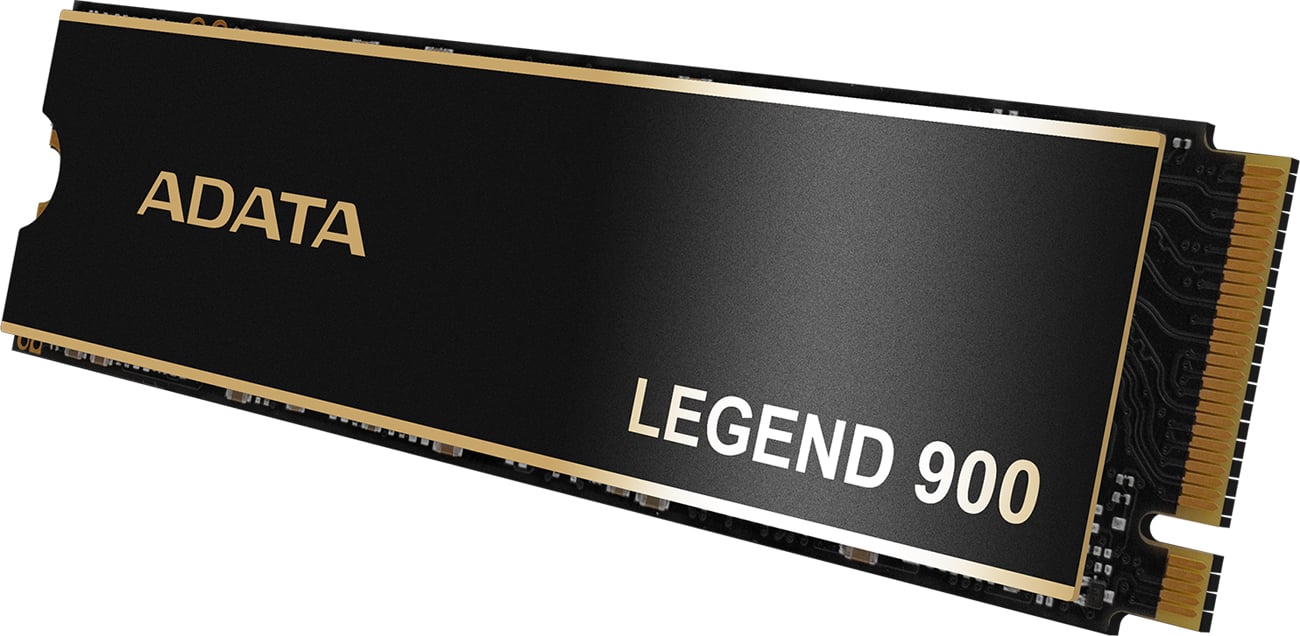 M.2 Gen4 NVMe LEGEND 900 SSD – вид спереди под углом