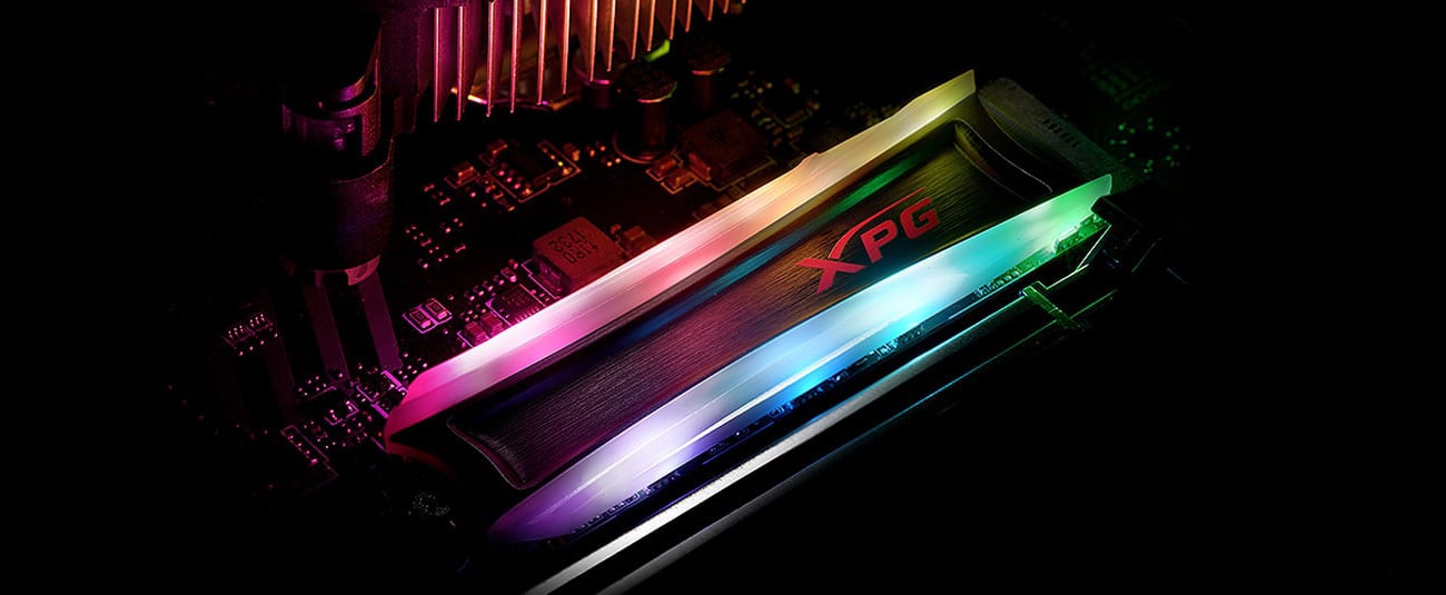 XPG SPECTRIX S40G - Диск с RGB подсветкой