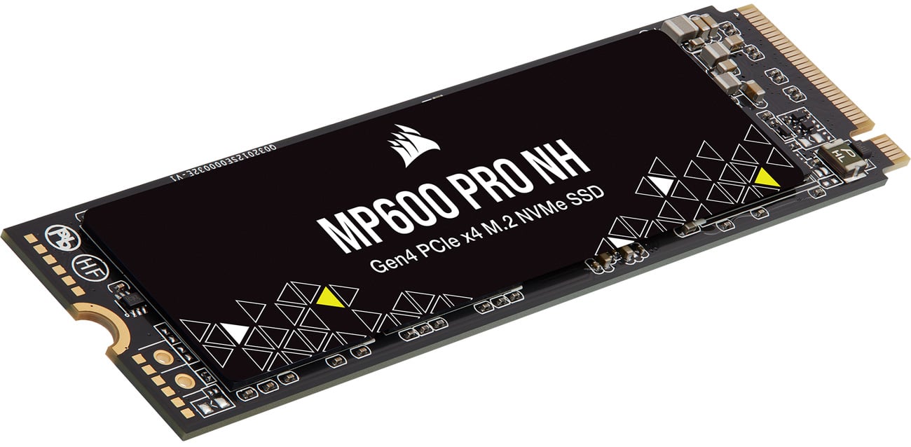 Corsair MP600 PRO NH M.2 SSD - вид спереди под углом