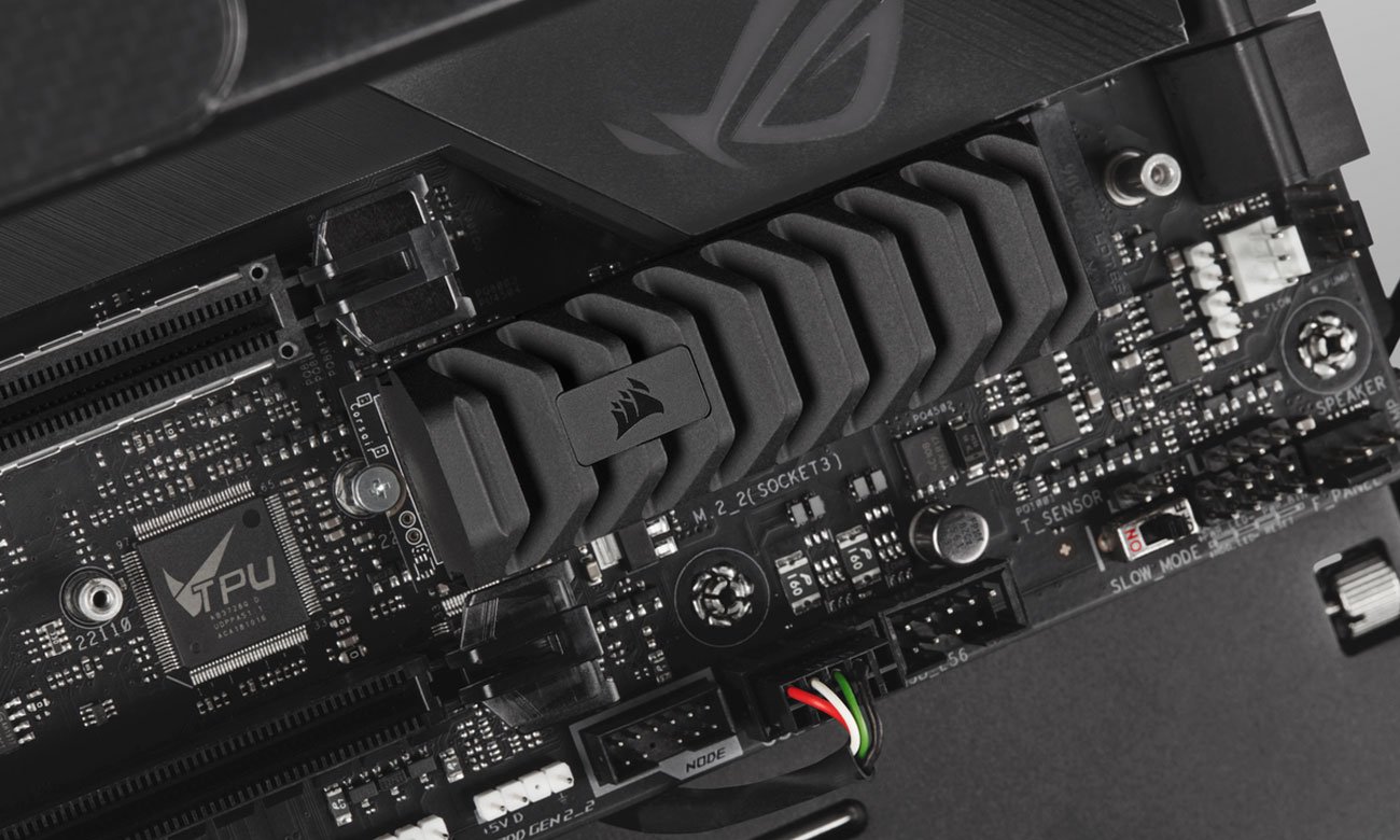 Corsair M.2 PCIe Gen4 NVMe MP600 Pro XT на материнской плате