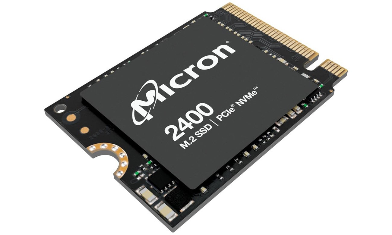 M.2 Crucial Micron 2400 SSD – вид спереду пiд кутом