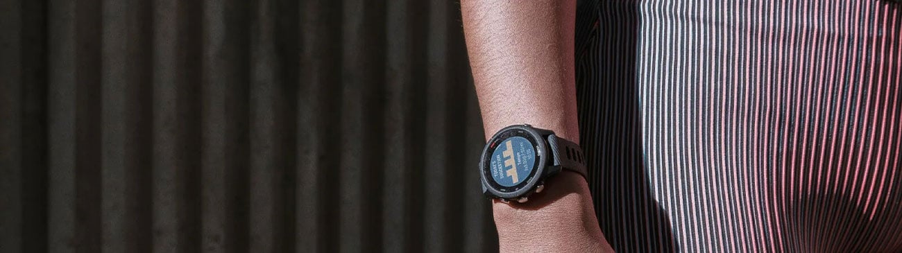 Дисплей Garmin Forerunner 255s