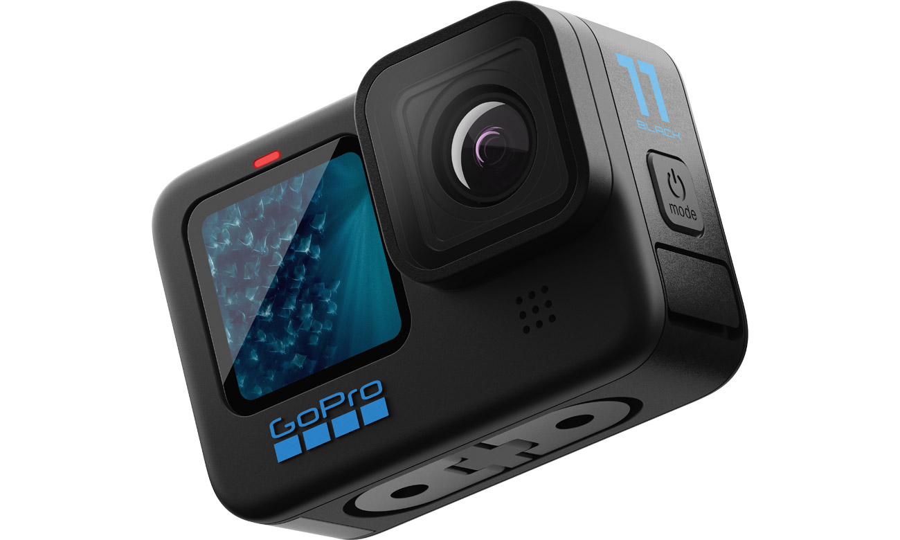 Екшн-камера GoPro HERO11 Black - кутовий вид спереду