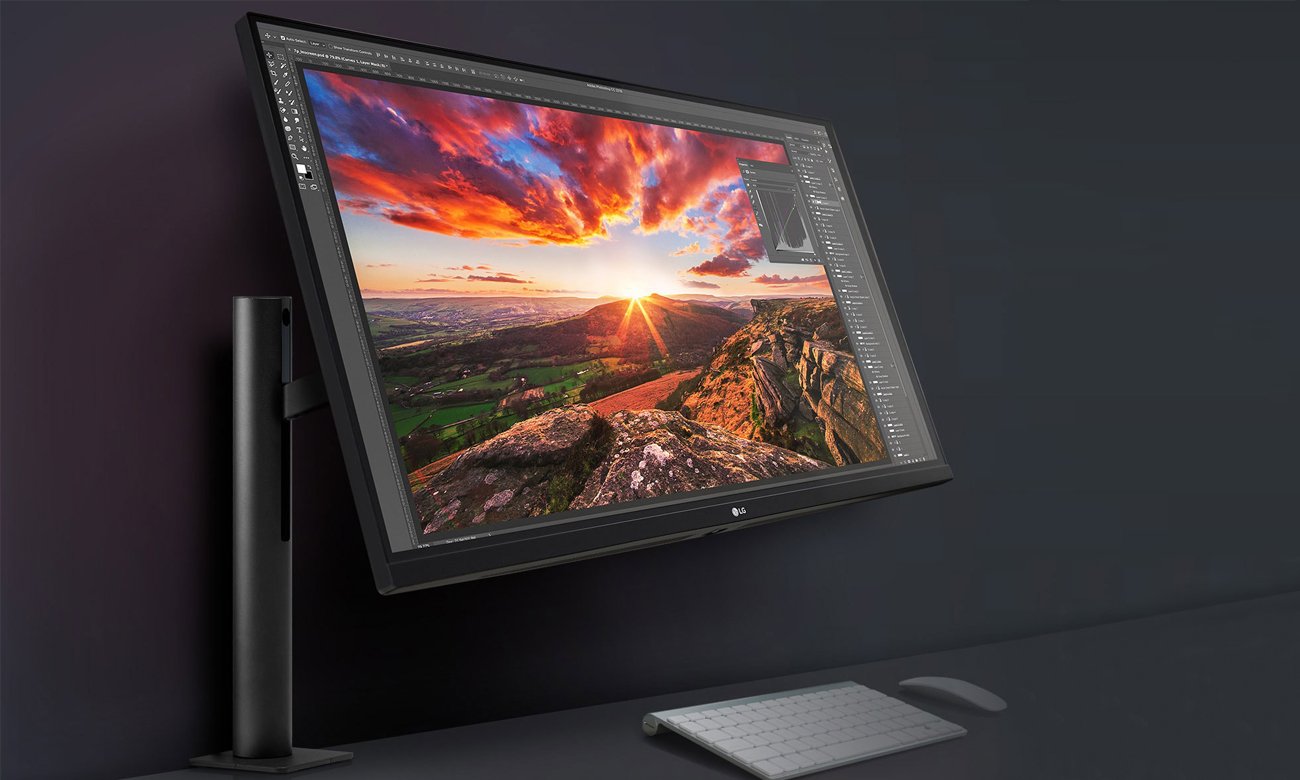 Графічний і фотомонітор LG UltraFine 32UN880-B Ergo