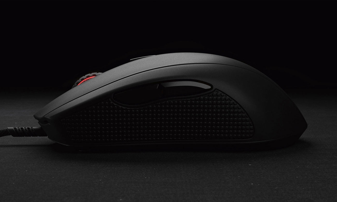 Игровая мышь Mionix Castor PRO с боковыми кнопками