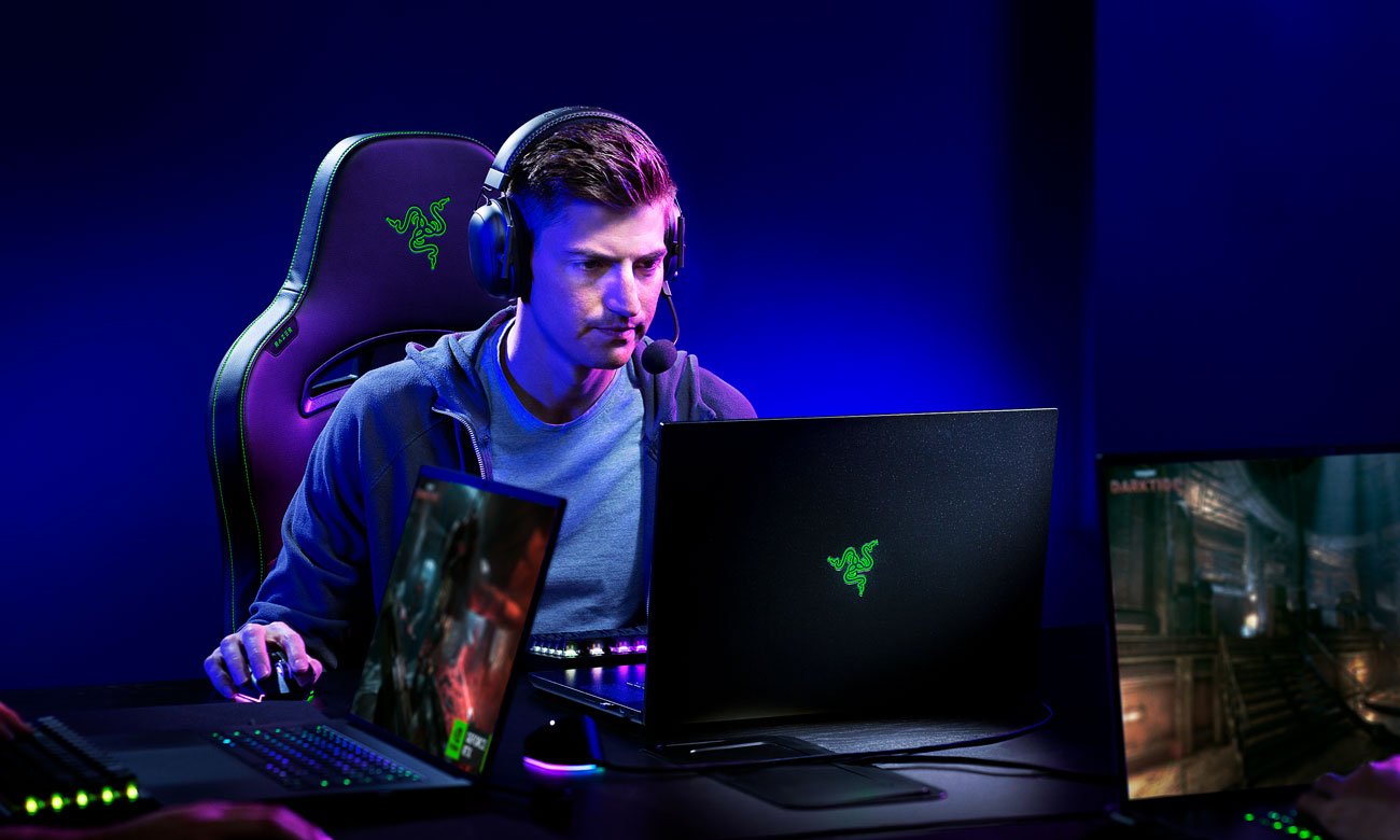 Чехол Razer Blade 18