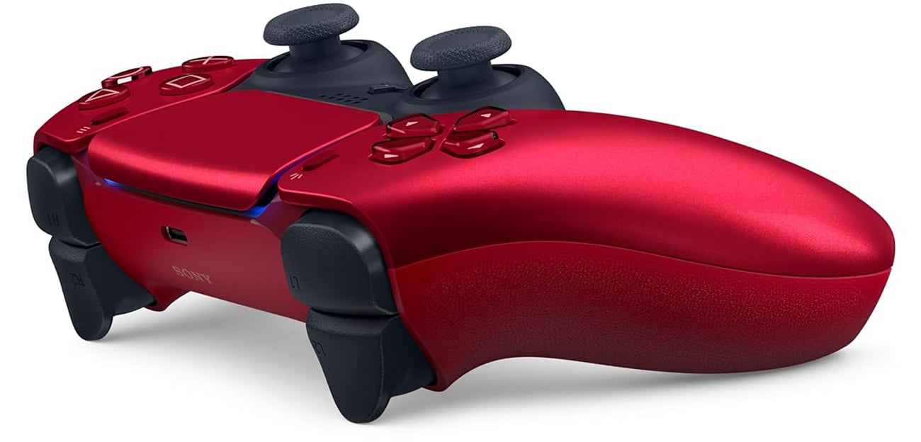 Контролер Sony DualSense для PlayStation 5 Volcanic Red – вид зверху під кутом