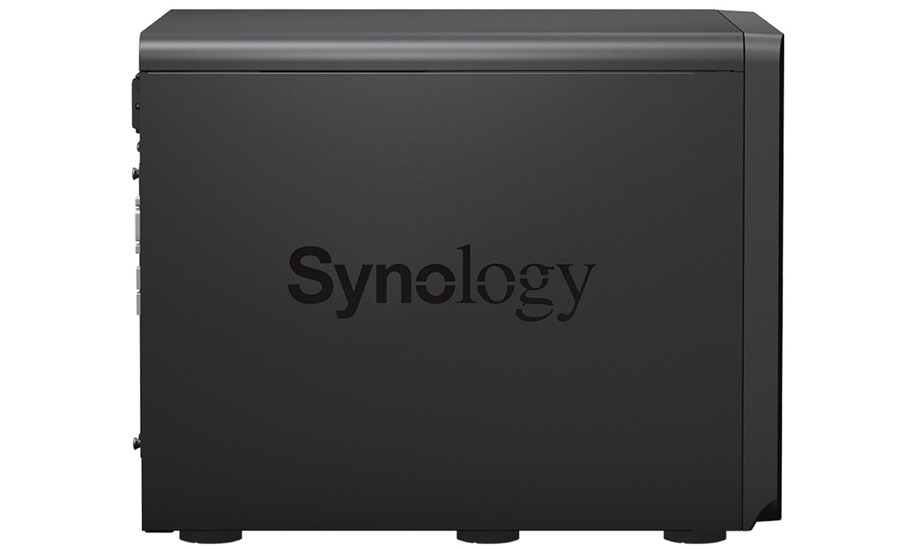 Вид сбоку Synology DS3622xs+