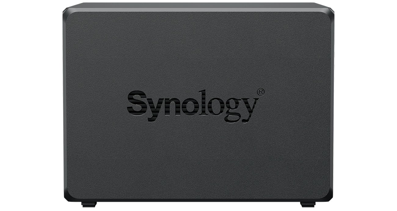 Вид збоку Synology DS423+