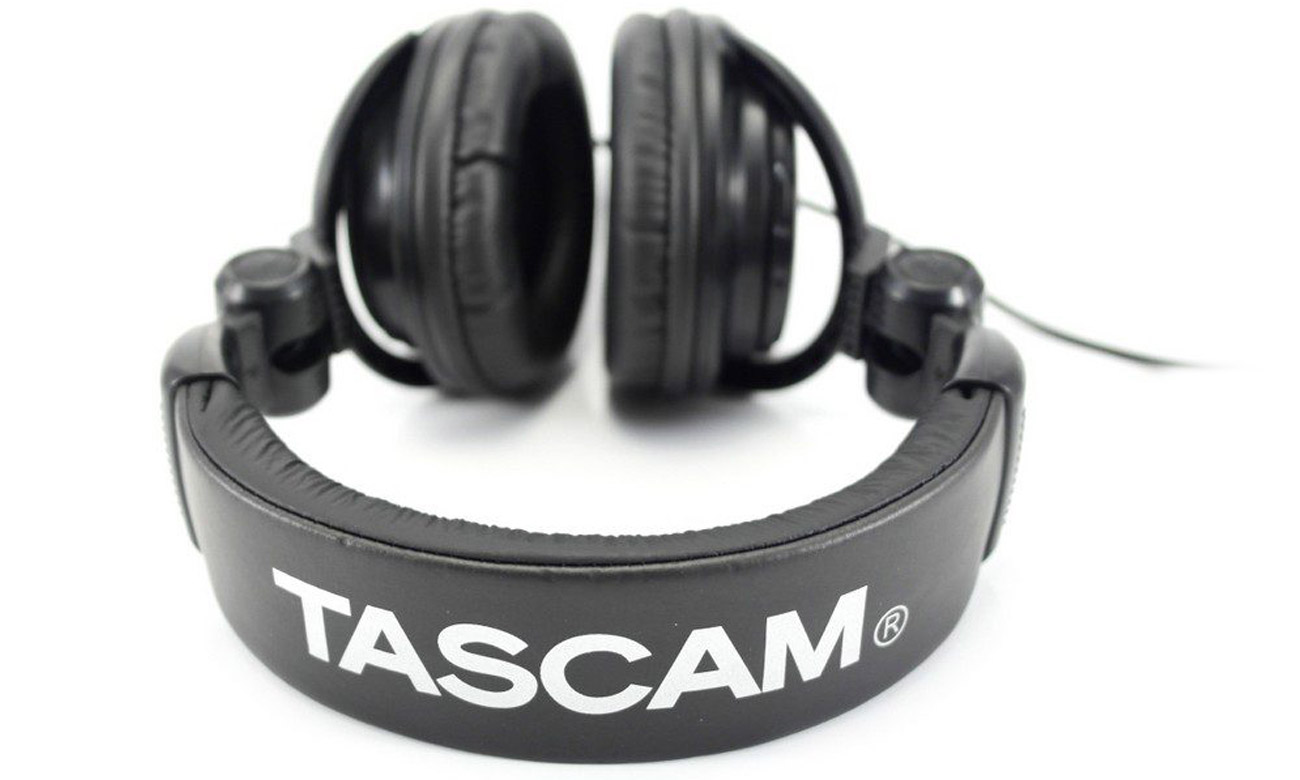 Накладные наушники Tascam TH-02 – вид сверху.