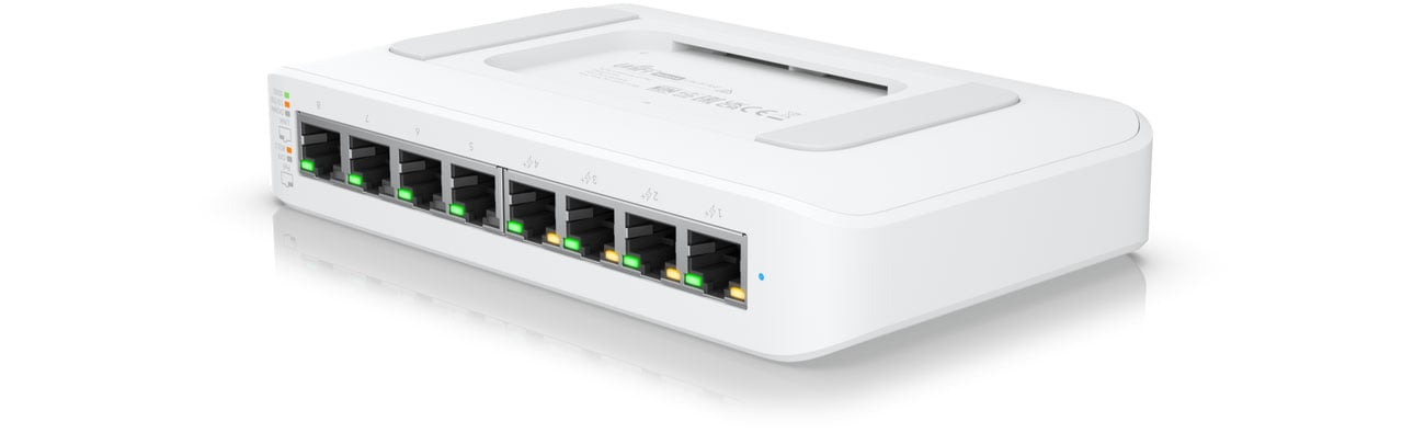 Ubiquiti USW-Lite-8-PoE Вид снизу